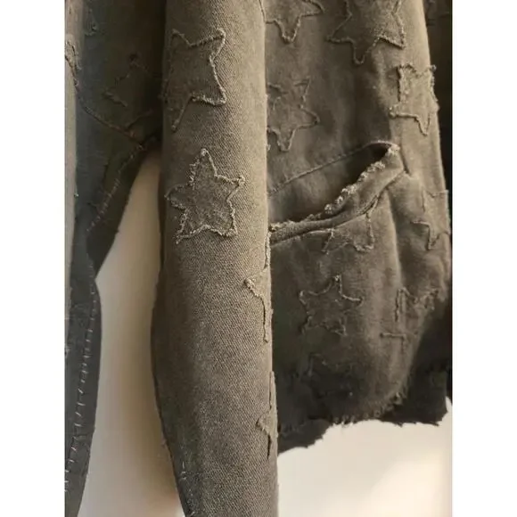 Magnolia Pearl Star Applique Fritza Hoodie - Picture 5 of 8